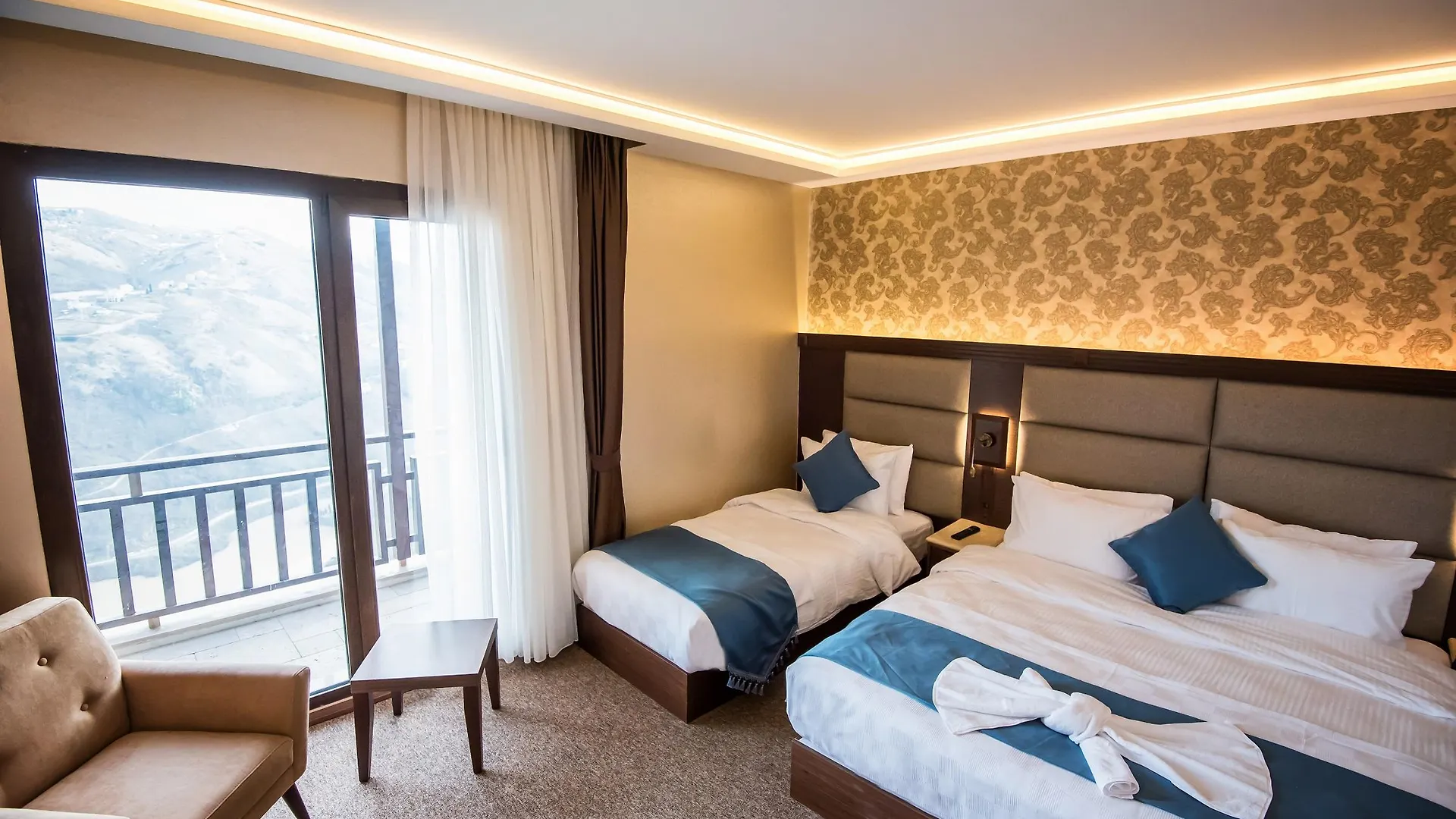 Sera Lake Resort Hotel Spa & Aparts Trabzon 4*,  Turecko